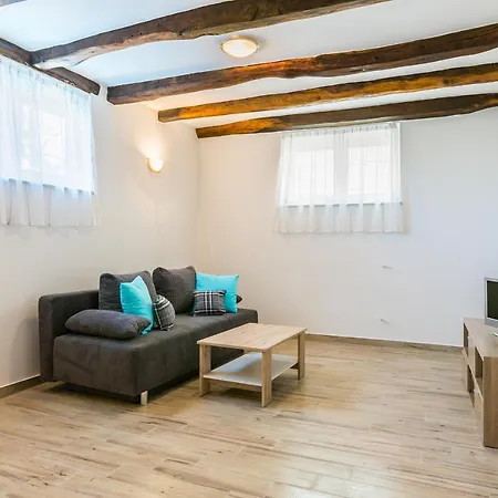 Niko Holiday home Medulin